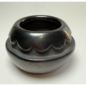 Santa Clara Pueblo Black Ware Pottery Signed Sophie Cata Native American NM SW